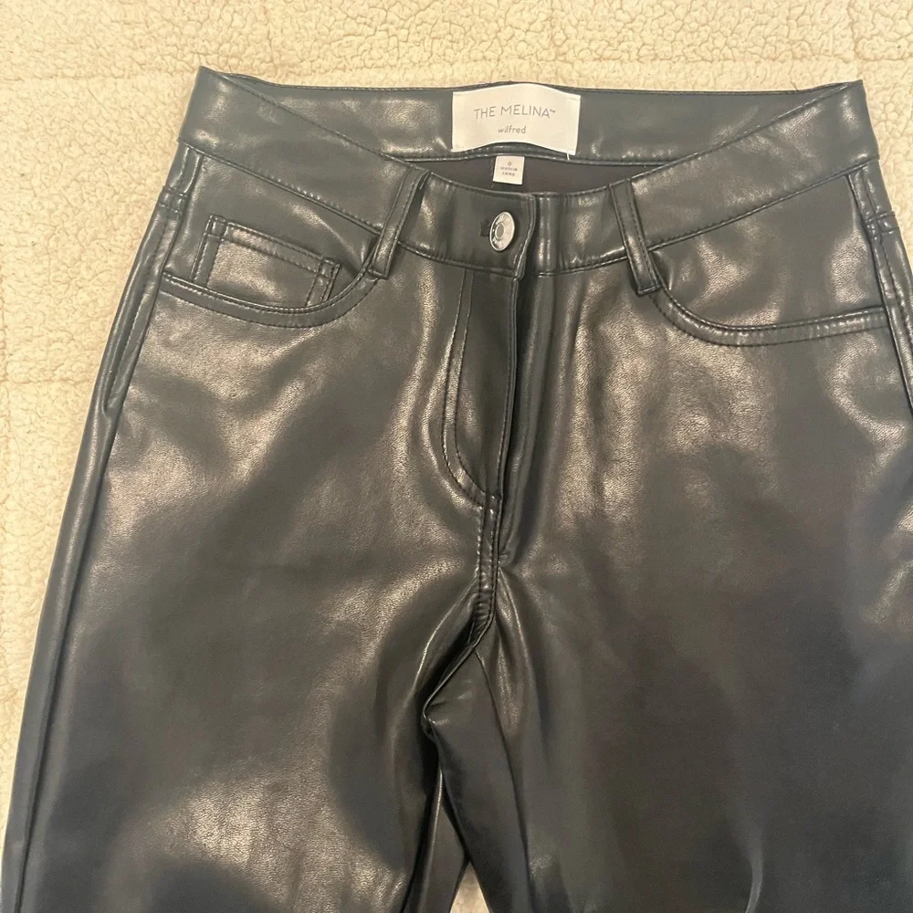 Aritzia slim fit Melina pants - Picture 2 of 3